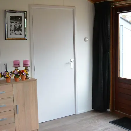 Holliday House De Horn 603 Nyaraló
